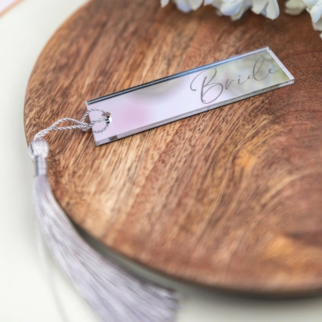 Luxury Mirror Place Card With Tassel - Image 5
