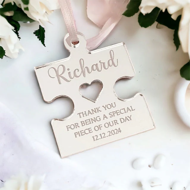 Jigsaw Piece Wedding Place Cards - Image 4
