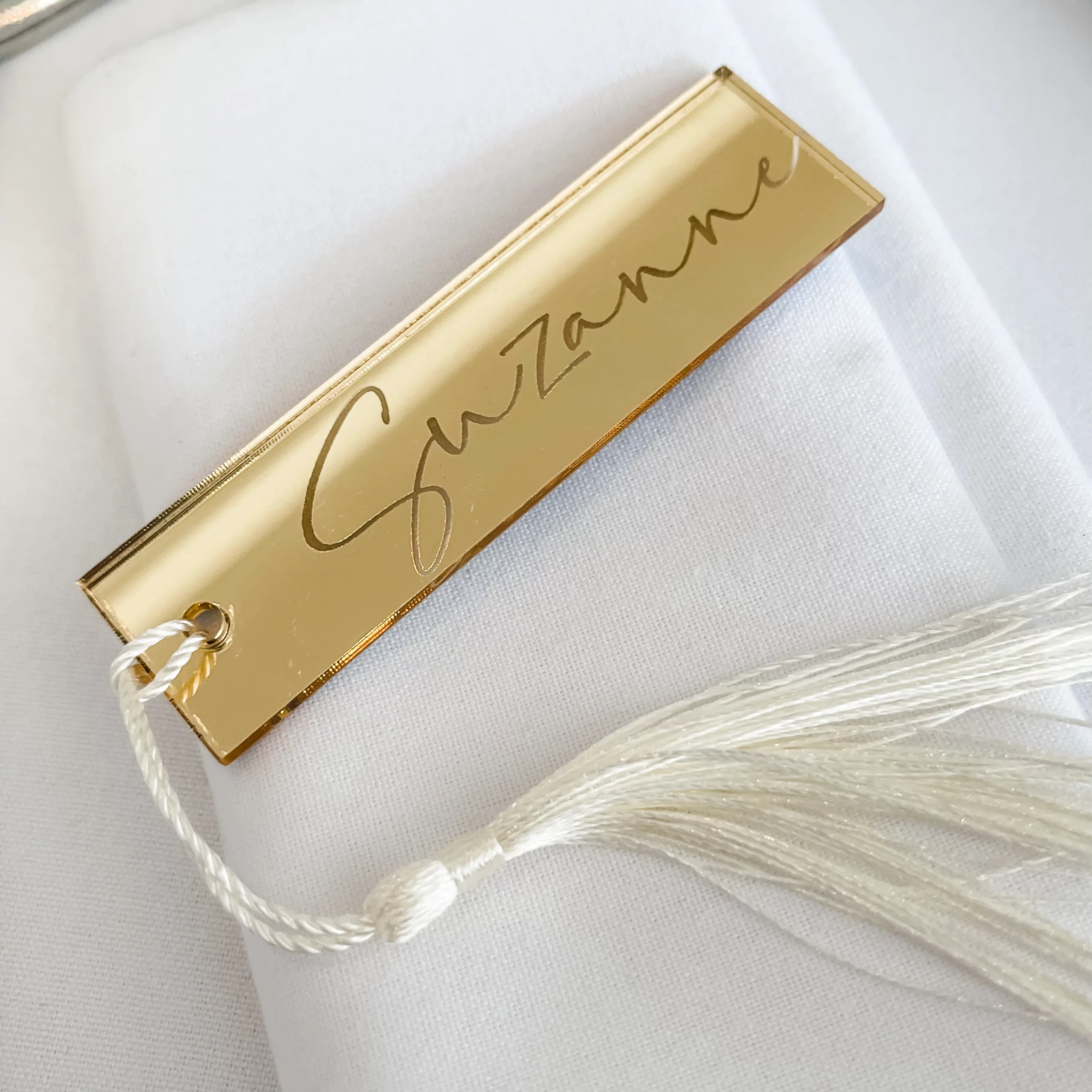Luxury Mirror Place Card With Tassel - Image 2