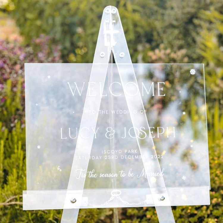 Christmas Wedding Engraved Welcome Sign - Image 4
